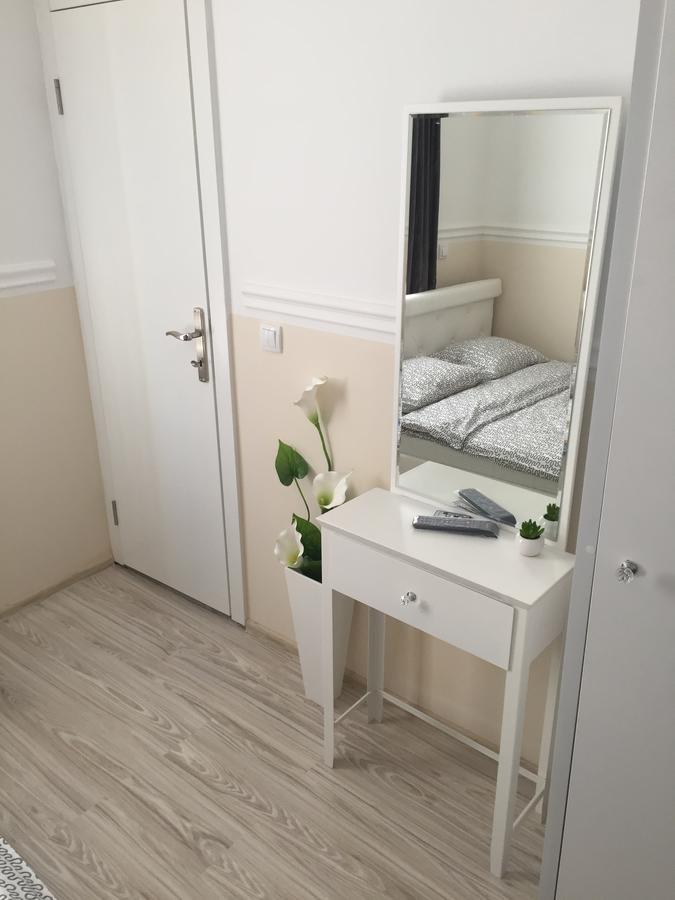 Villa Palace Újvidék Kültér fotó